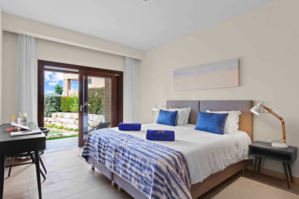 Vale de Milho Village — Hotel rooms in Carvoeiro, Faro