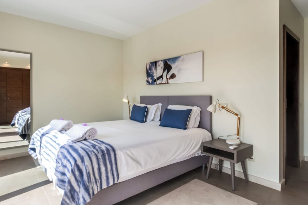 Vale de Milho Village — Hotel rooms in Carvoeiro, Faro