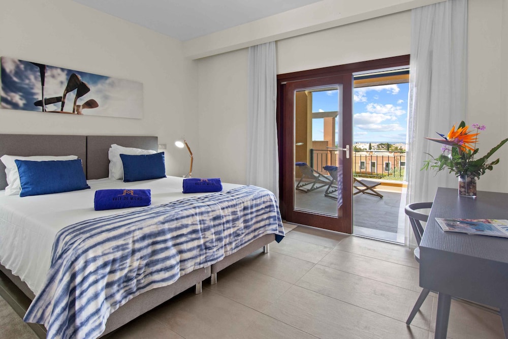 Vale de Milho Village — Hotel rooms in Carvoeiro, Faro