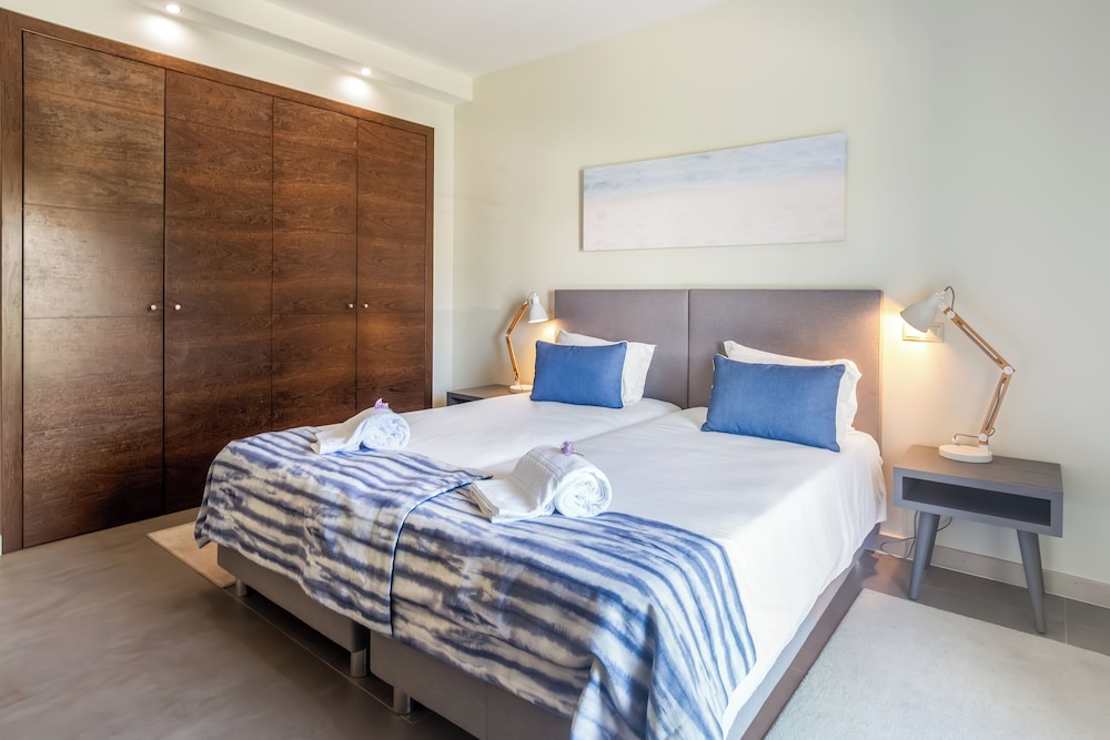 Vale de Milho Village — Hotel rooms in Carvoeiro, Faro