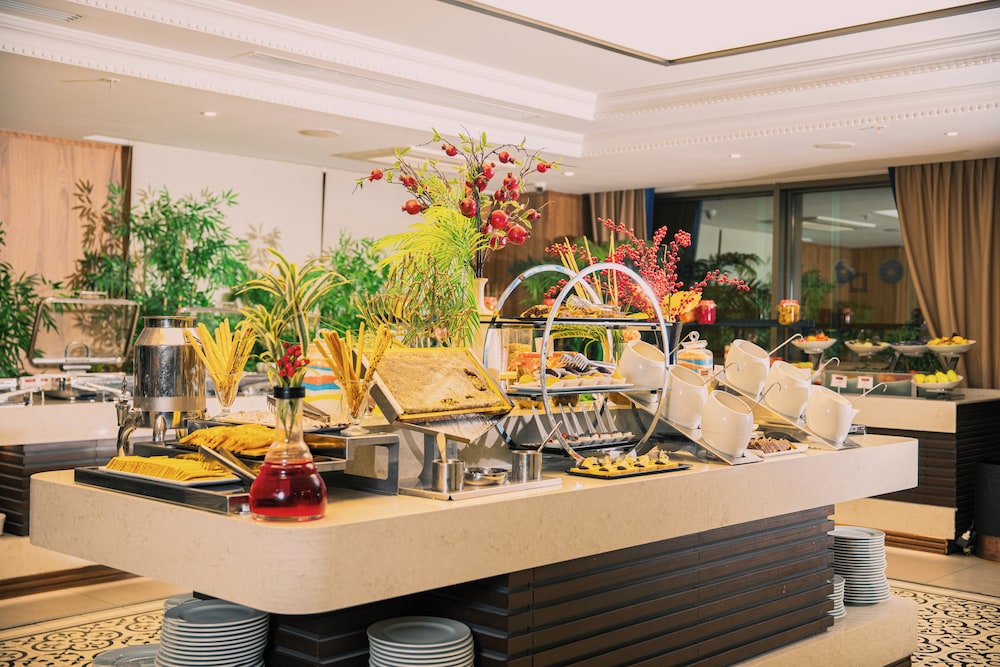 Grand Makel Hotel Topkapi — Restaurant & bars in Istanbul, Istanbul