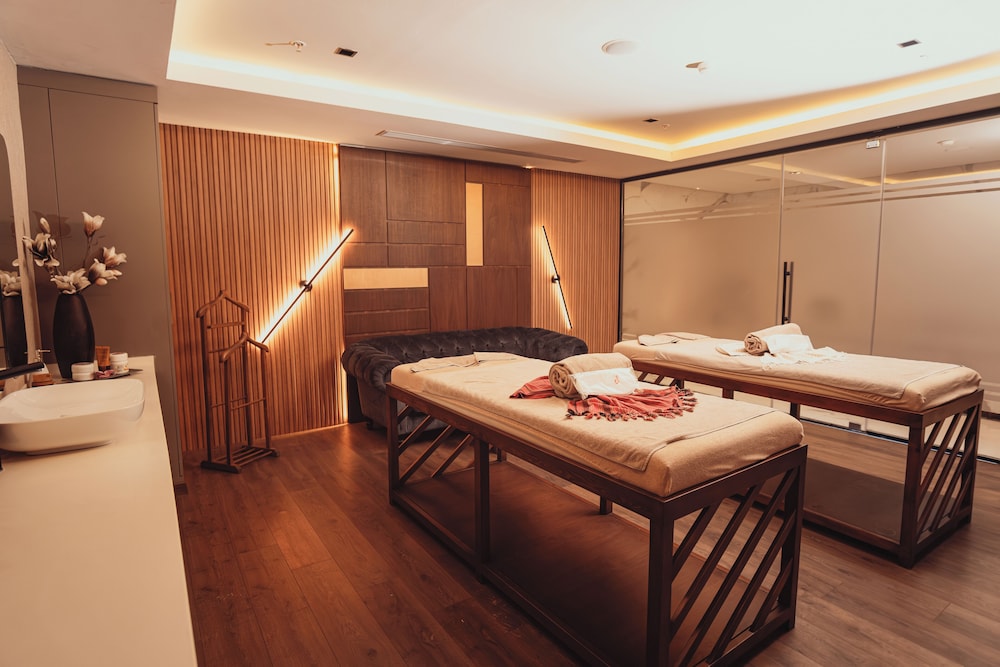 Grand Makel Hotel Topkapi — Hotel rooms in Istanbul, Istanbul
