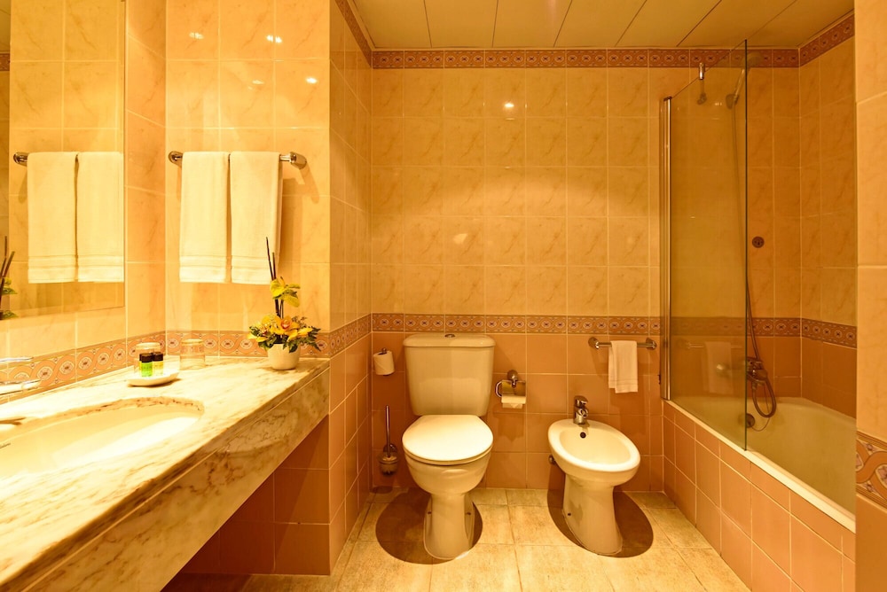 Pestana Village Garden Hotel — Hotel rooms in Funchal, Madeira