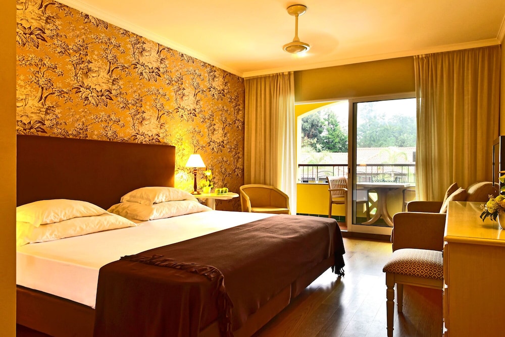 Pestana Village Garden Hotel — Hotel rooms in Funchal, Madeira