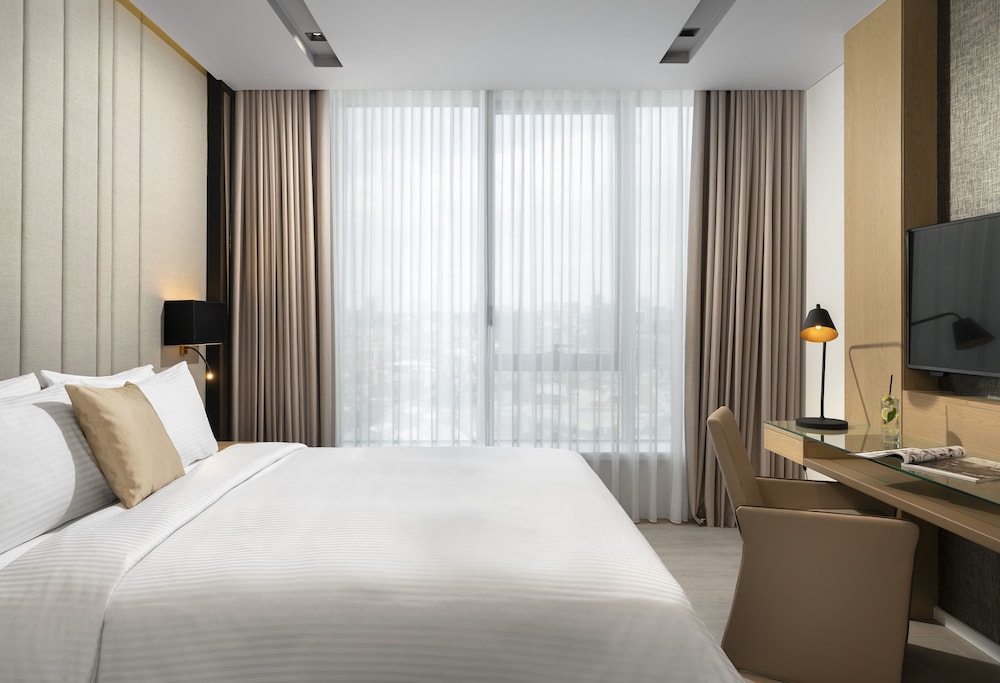 Westside Residences By Rotana — Hotel rooms in Istanbul, Istanbul