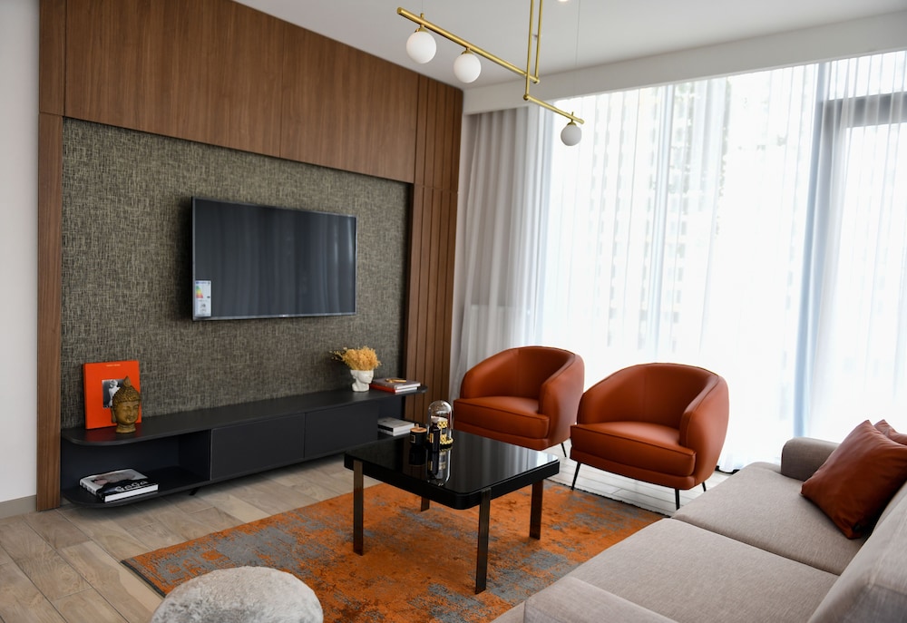 Westside Residences By Rotana — Hotel rooms in Istanbul, Istanbul