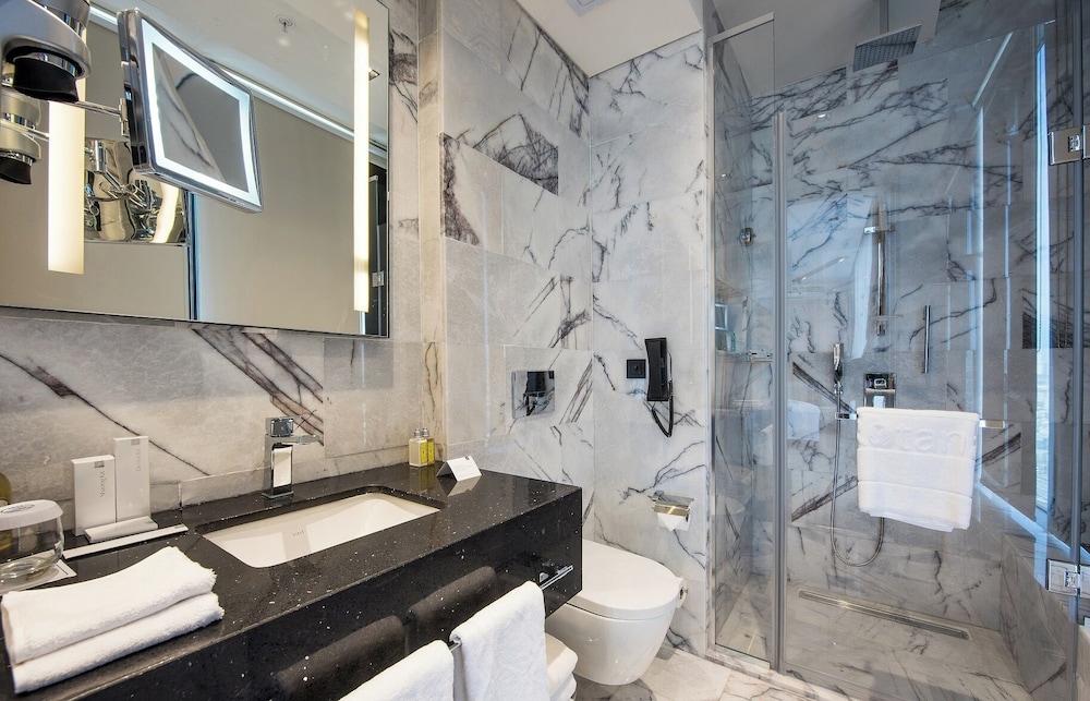 Westside Residences By Rotana — Hotel rooms in Istanbul, Istanbul