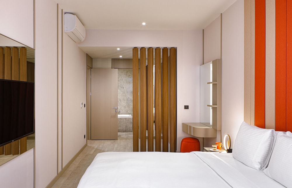 Westside Residences By Rotana — Hotel rooms in Istanbul, Istanbul