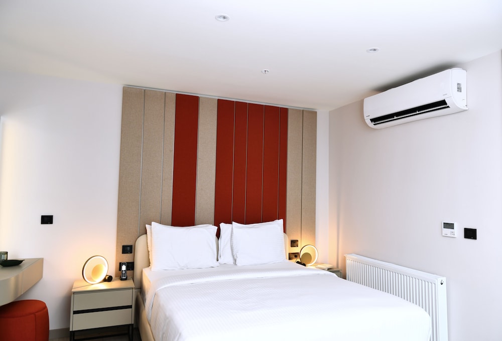 Westside Residences By Rotana — Hotel rooms in Istanbul, Istanbul