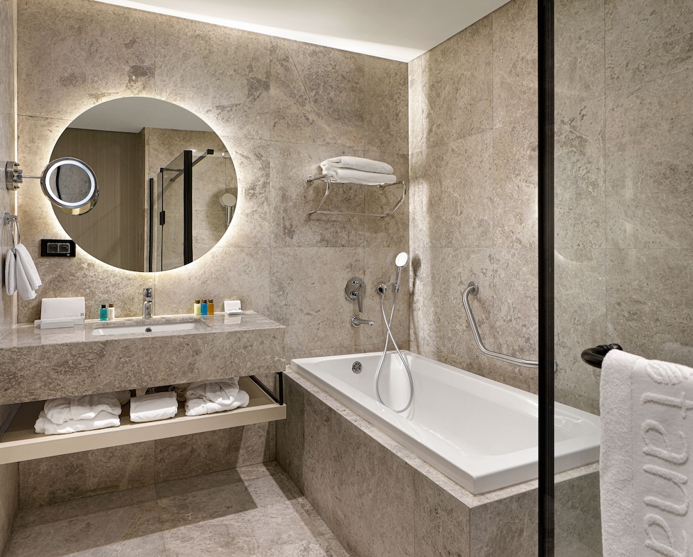 Westside Residences By Rotana — Hotel rooms in Istanbul, Istanbul