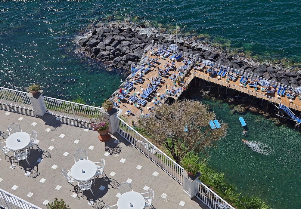 Grand Hotel Riviera — Beach in Sorrento, Campania