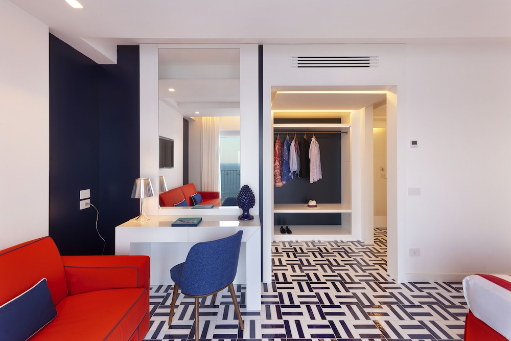 Grand Hotel Riviera — Hotel rooms in Sorrento, Campania