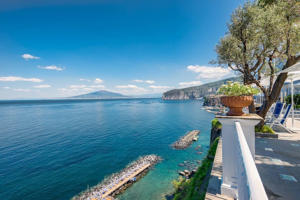 Grand Hotel Riviera — Attractions in the area in Sorrento, Campania