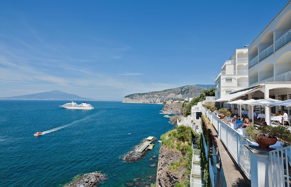 Grand Hotel Riviera — Attractions in the area in Sorrento, Campania