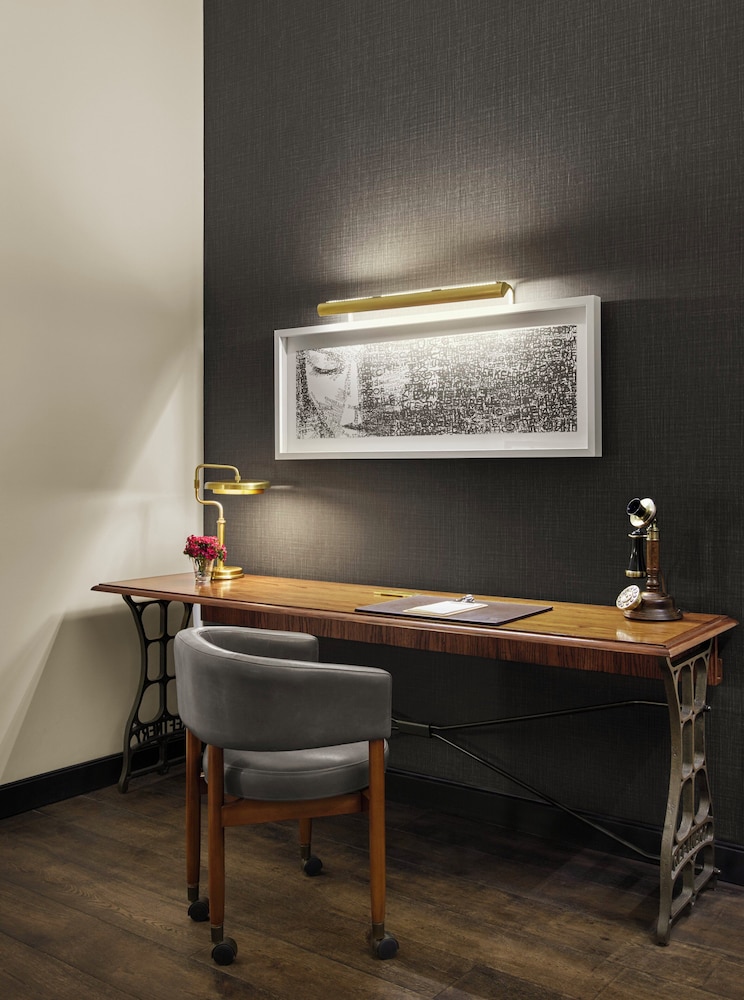 Refinery Hotel — Hotel rooms in New York City, New York State