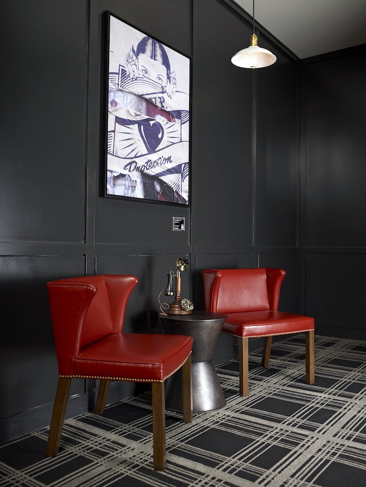 Refinery Hotel — Hotel rooms in New York City, New York State