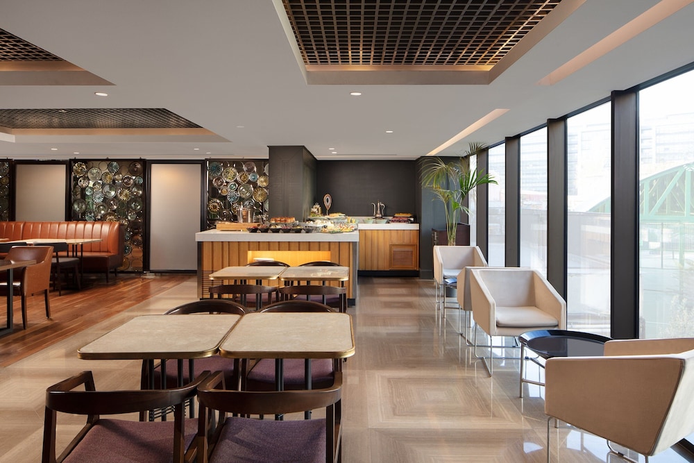 Sheraton Istanbul City Center — Restaurant & bars in Istanbul, Istanbul
