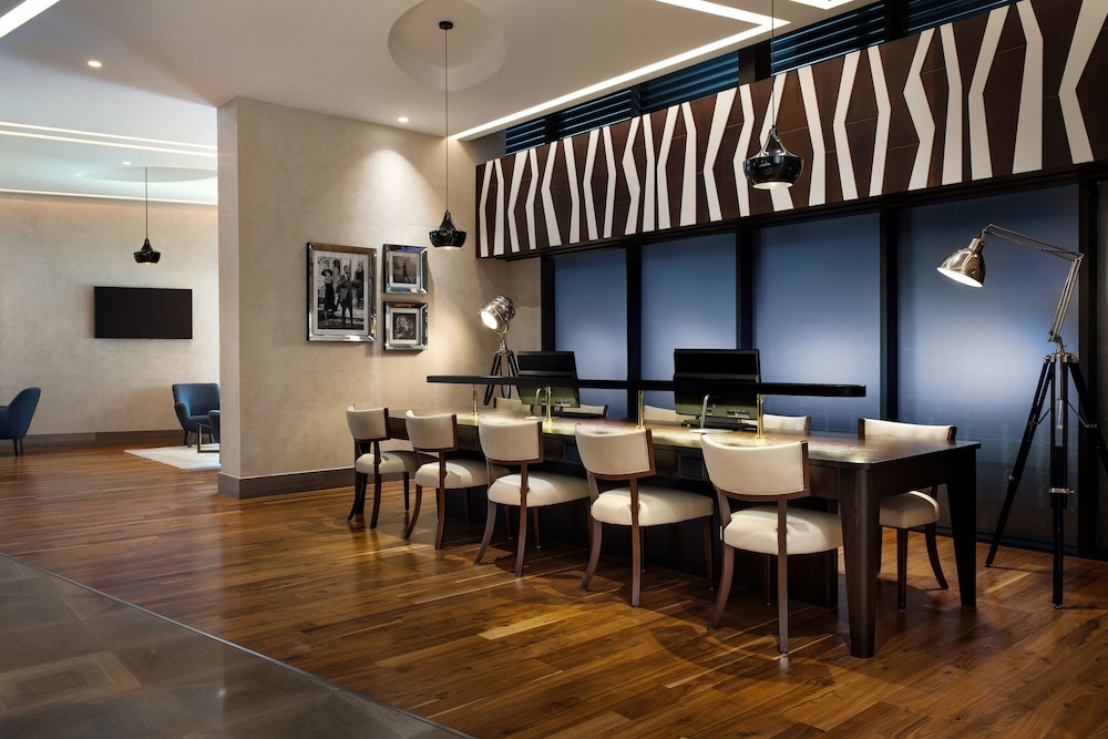 Sheraton Istanbul City Center — Restaurant & bars in Istanbul, Istanbul