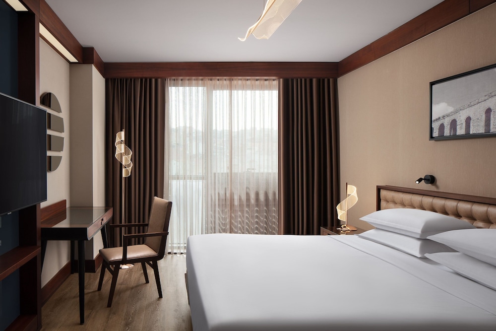 Sheraton Istanbul City Center — Hotel rooms in Istanbul, Istanbul