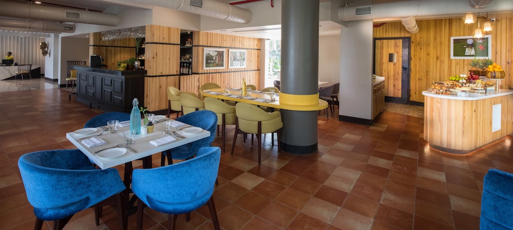 The Park Baga River Goa — Restaurant & bars in Arpora, Goa