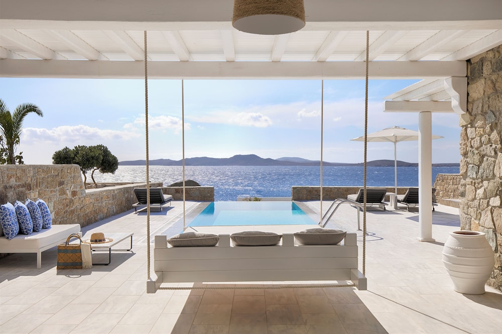 Mykonos Grand Hotel & Resort — Swimming pool in Ornos, South Aegean