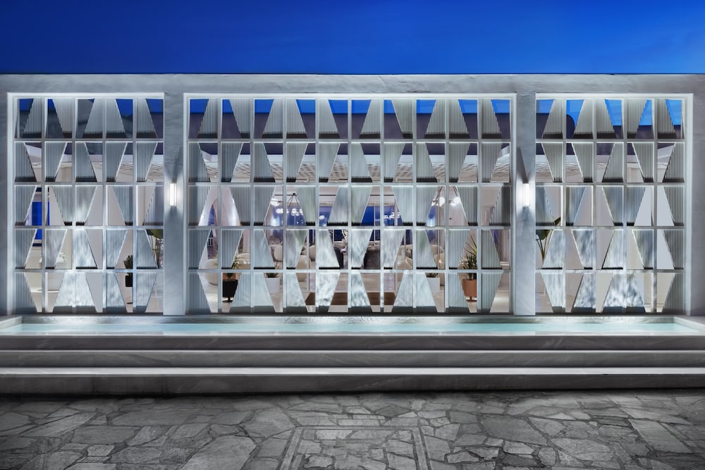Mykonos Grand Hotel & Resort — Hotel building in Ornos, South Aegean