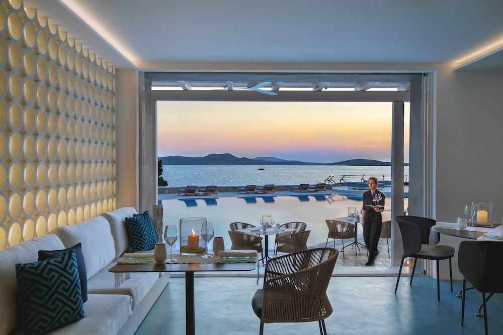 Mykonos Grand Hotel & Resort — Restaurant & bars in Ornos, South Aegean