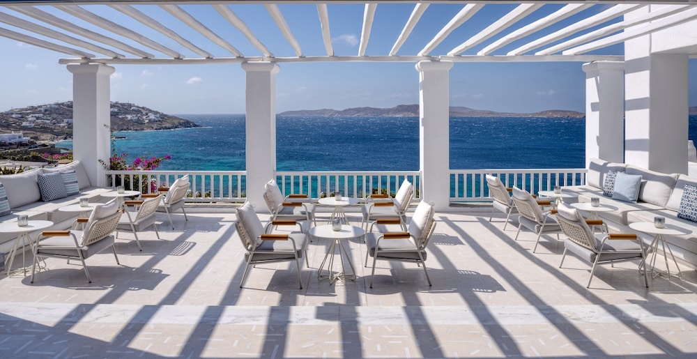 Mykonos Grand Hotel & Resort — Restaurant & bars in Ornos, South Aegean