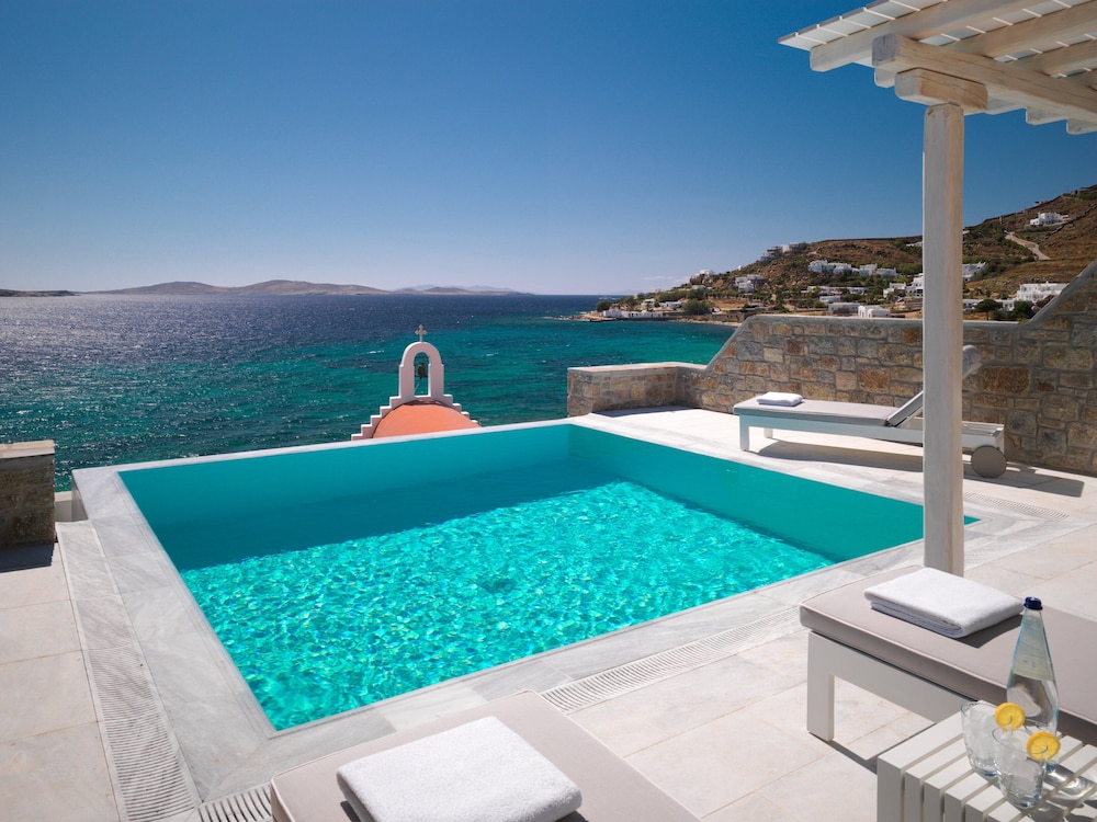 Mykonos Grand Hotel & Resort — Swimming pool in Ornos, South Aegean