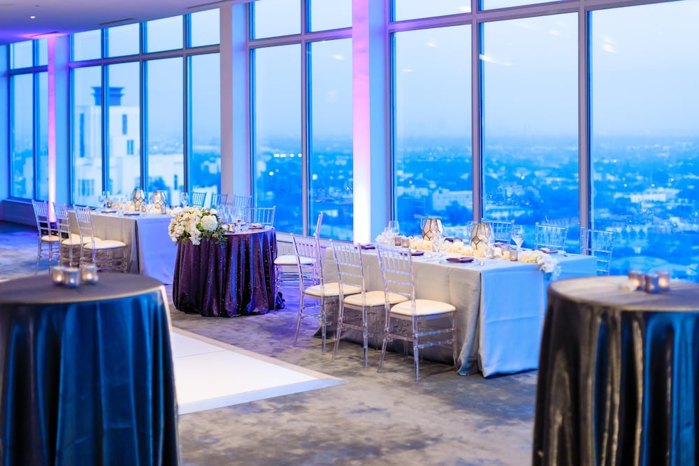 ANDAZ WEST HOLLYWOOD, BY HYATT — Restaurant & bars in West Hollywood, California