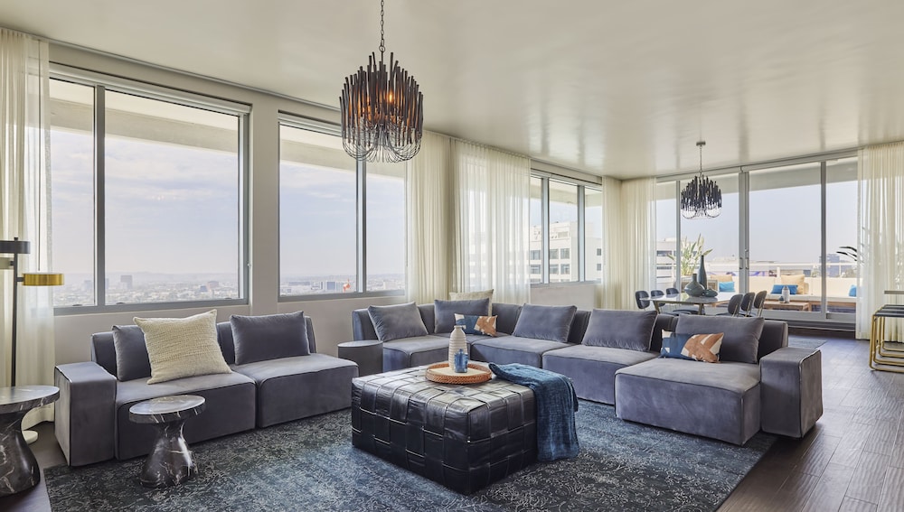 ANDAZ WEST HOLLYWOOD, BY HYATT — Hotel rooms in West Hollywood, California