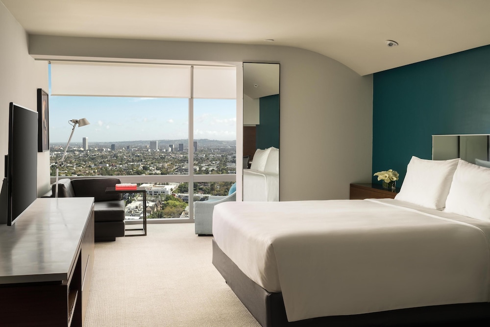 ANDAZ WEST HOLLYWOOD, BY HYATT — Hotel rooms in West Hollywood, California