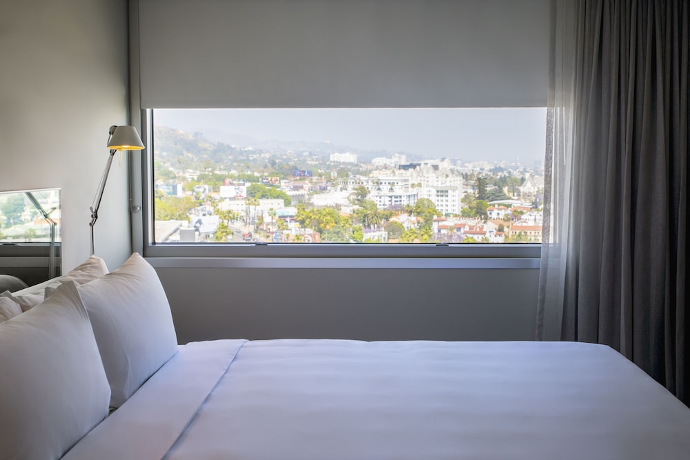 ANDAZ WEST HOLLYWOOD, BY HYATT — Hotel rooms in West Hollywood, California