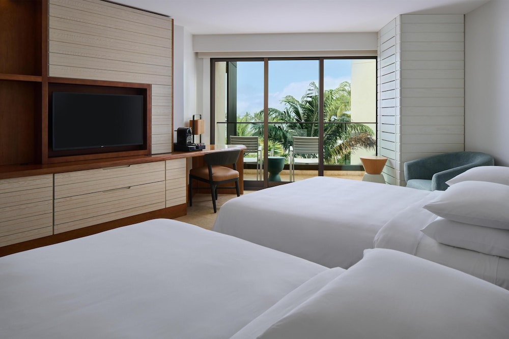 Andaz Maui at Wailea Resort - a concept by Hyatt — Hotel rooms in Kula, Hawaii