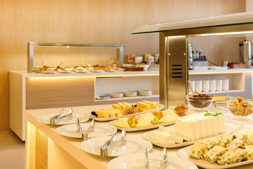 Tomir Portals Suites - Adults Only (+16) — Restaurant & bars in Portals Nous, Balearic Islands