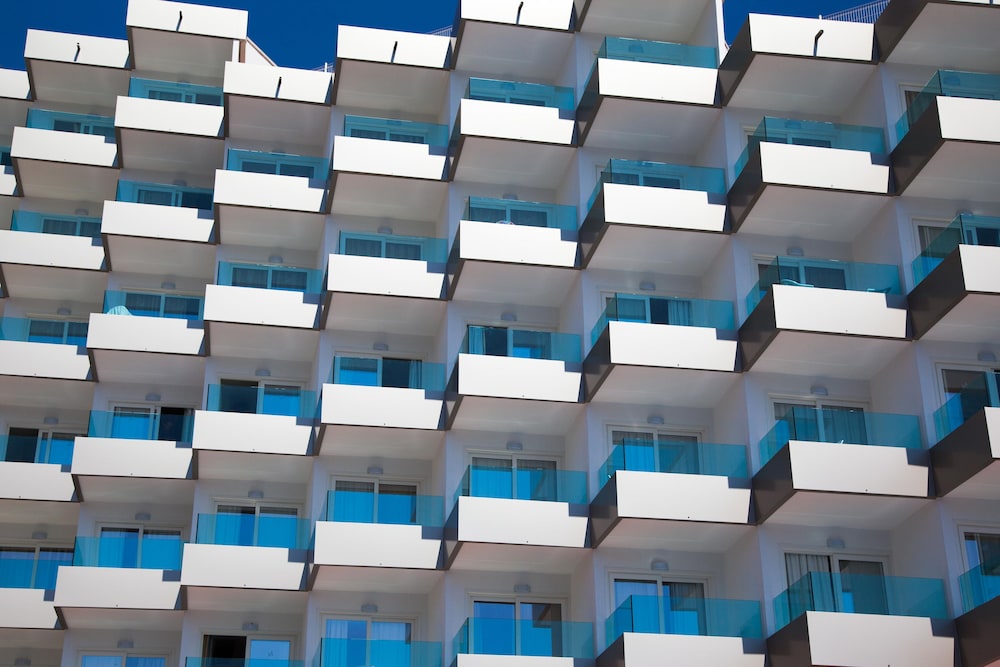 Tomir Portals Suites - Adults Only (+16) — Hotel building in Portals Nous, Balearic Islands