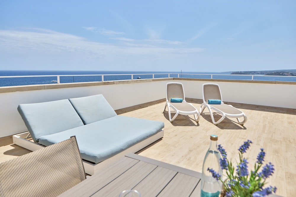 Tomir Portals Suites - Adults Only (+16) — Hotel rooms in Portals Nous, Balearic Islands