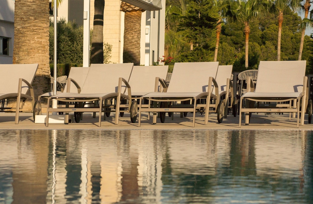 Tomir Portals Suites - Adults Only (+16) — Swimming pool in Portals Nous, Balearic Islands