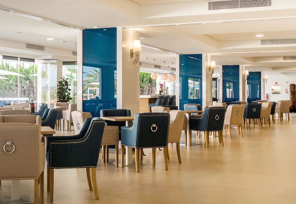 Tomir Portals Suites - Adults Only (+16) — Restaurant & bars in Portals Nous, Balearic Islands