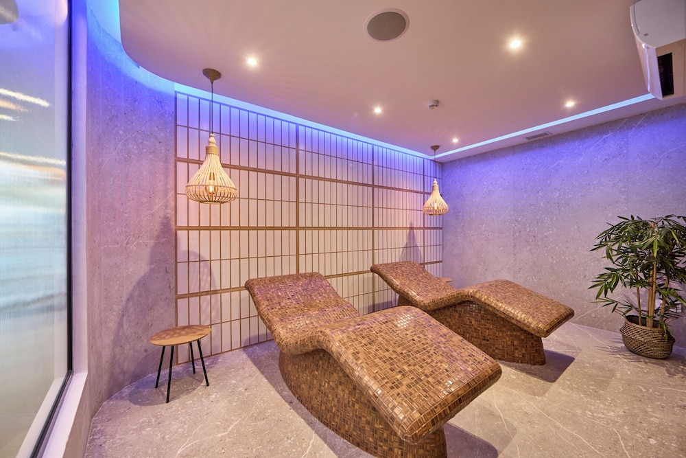 Tomir Portals Suites - Adults Only (+16) — Spa in Portals Nous, Balearic Islands