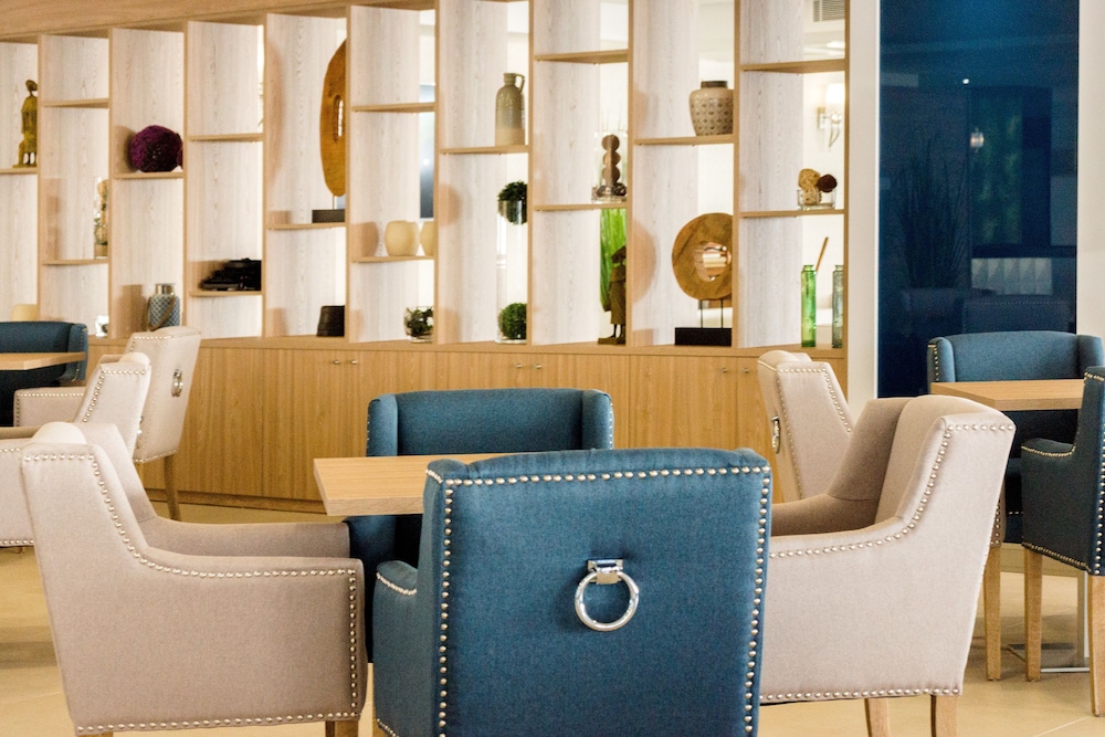 Tomir Portals Suites - Adults Only (+16) — Restaurant & bars in Portals Nous, Balearic Islands