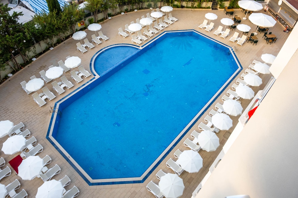 Simply Fine Hotel Alize — Swimming pool in Alanya