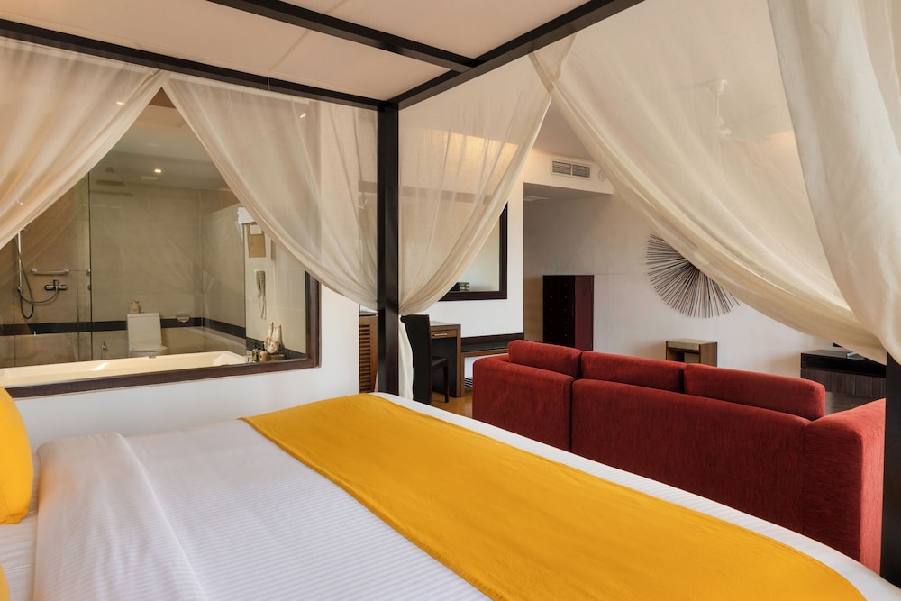 Jetwing Sea — Hotel rooms in Negombo, Western Province