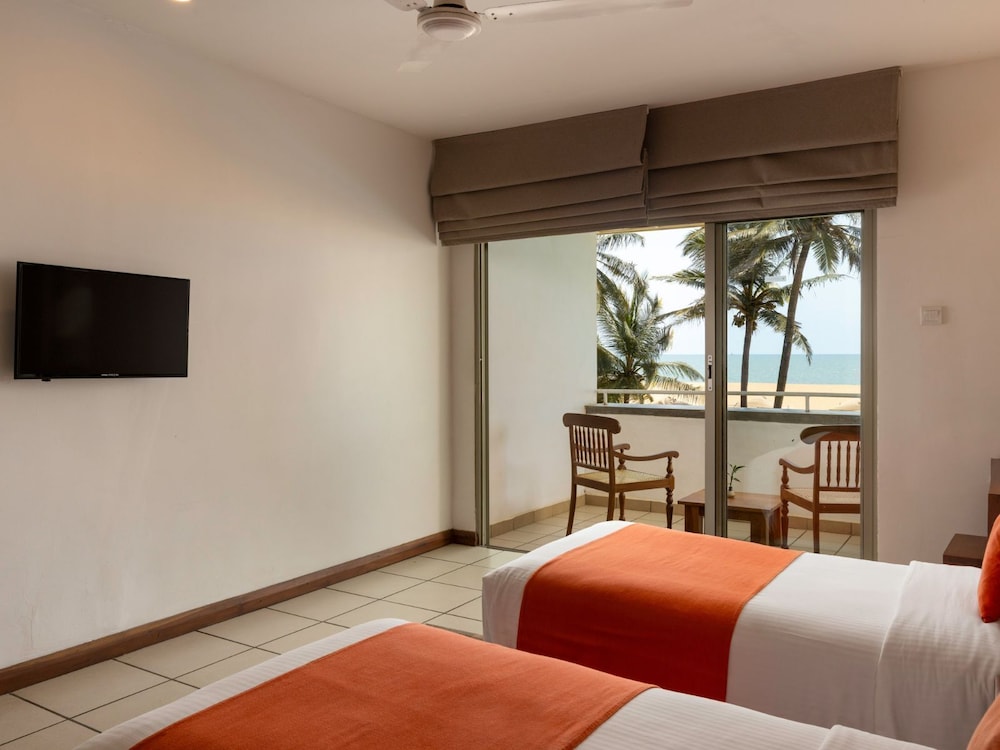 Jetwing Sea — Hotel rooms in Negombo, Western Province
