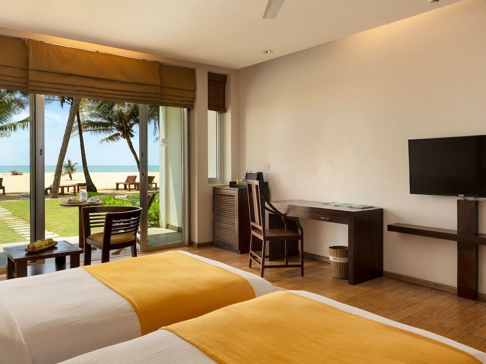 Jetwing Sea — Hotel rooms in Negombo, Western Province
