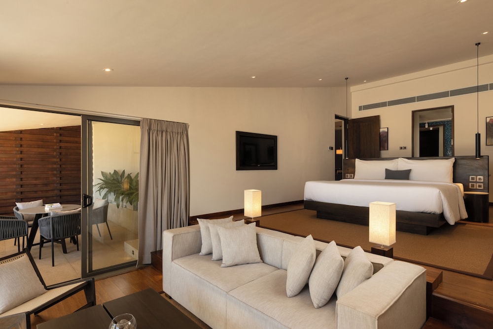 Jetwing Sea — Hotel rooms in Negombo, Western Province