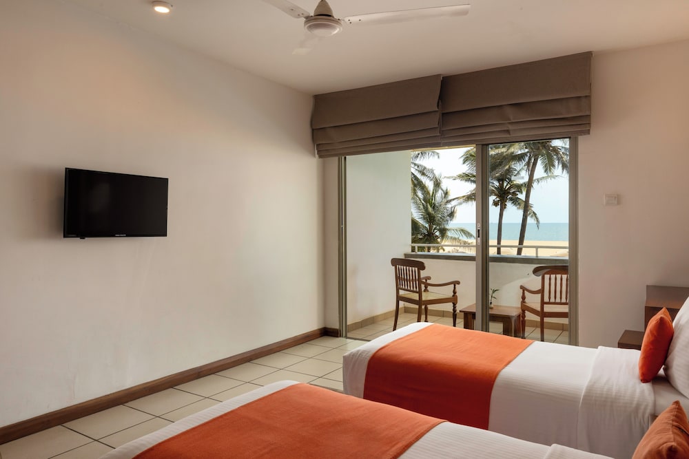 Jetwing Sea — Hotel rooms in Negombo, Western Province
