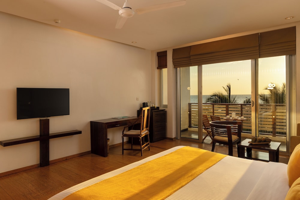 Jetwing Sea — Hotel rooms in Negombo, Western Province