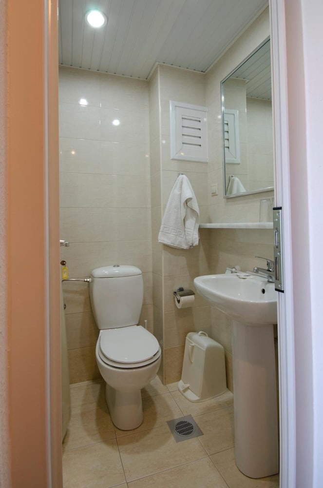 Tropical Sol — Hotel rooms in Tigaki, South Aegean