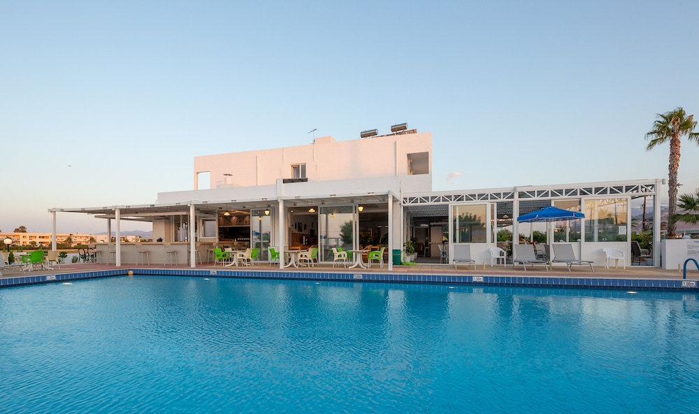 Tropical Sol — Swimming pool in Tigaki, South Aegean